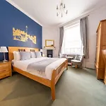Number 7 Guest House